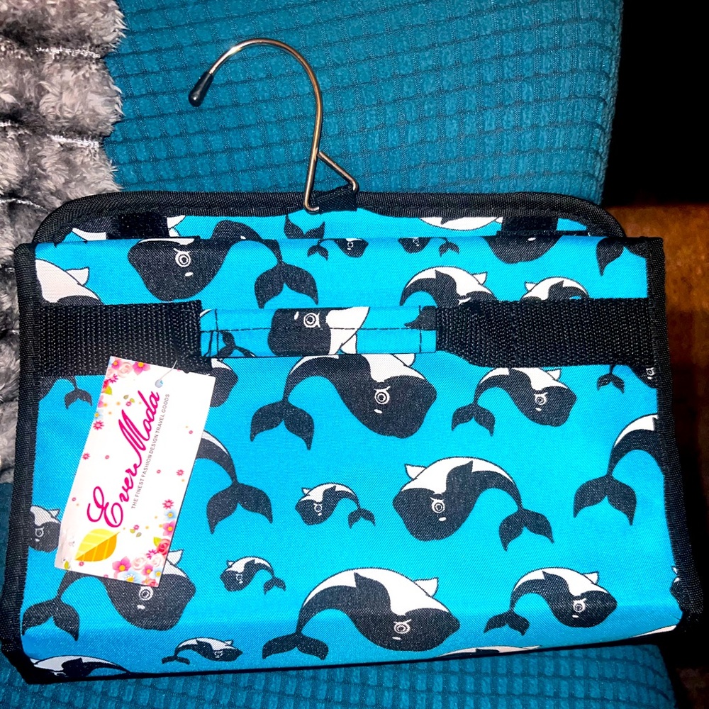 Bright blue with whales hanging toiletries travel bag NWT